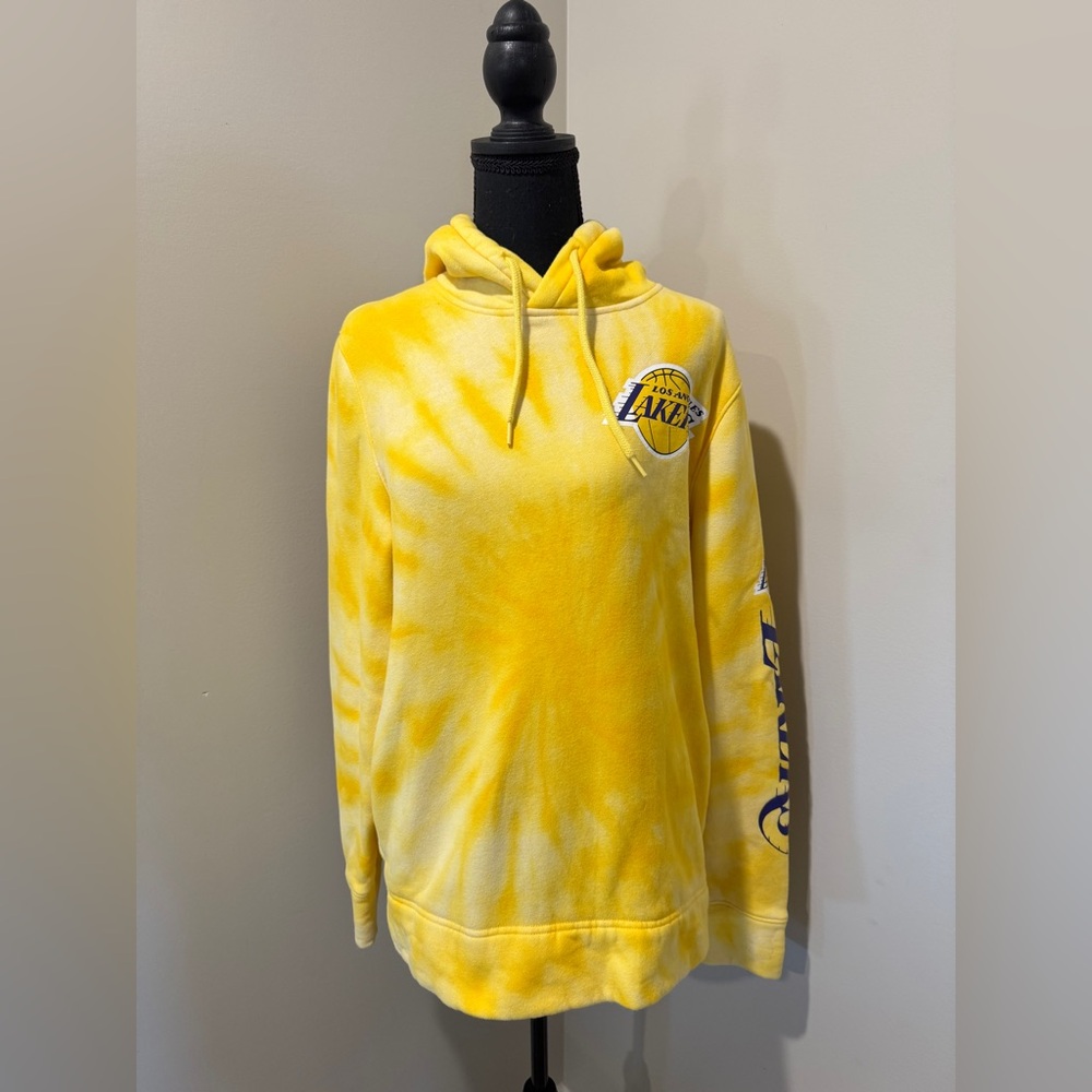 Hollister LA “Lakers” Tie Dye Hoodie‎ Size Medium Fan Gear Game day wear
